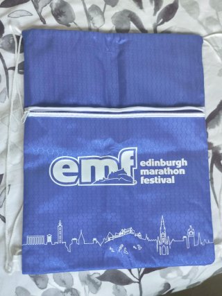 Camiseta Media Maratón Edimburgo 2026