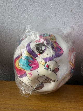 4 Pelotas de unicornio