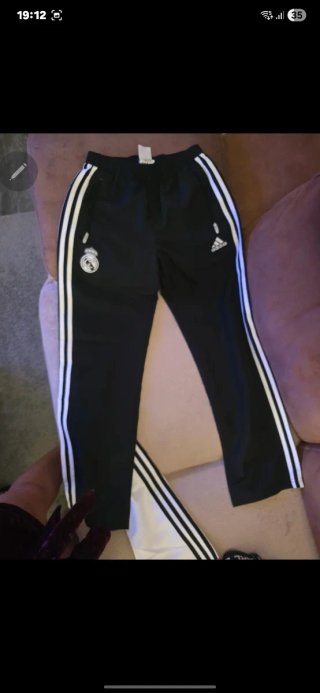 Chándal Real Madrid Adidas talla 11-12 años