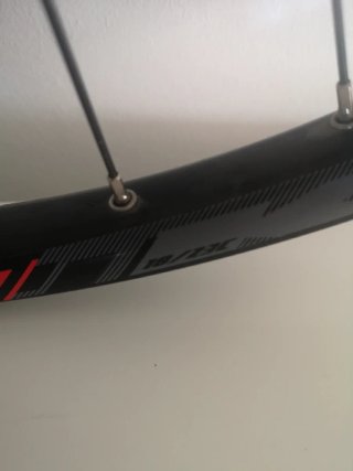 Rueda MTB Gurpil 29 Buje Shimano Center Lock