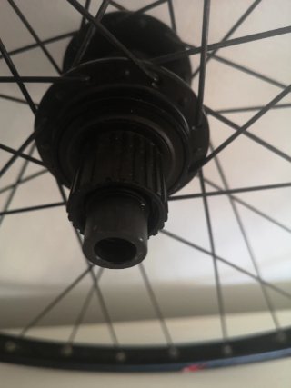 Rueda MTB Gurpil 29 Buje Shimano Center Lock