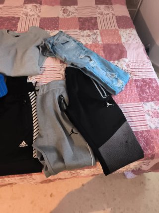 Ropa hombre: Pantalones y sudadera
