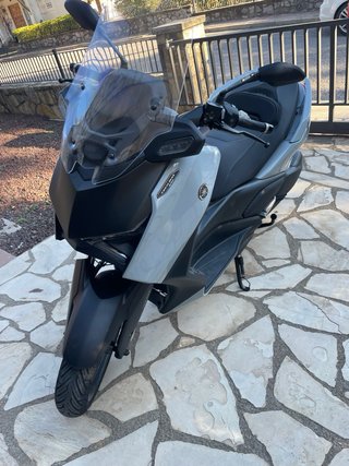 Yamaha XMAX 300 tech max gris - Maxiscooter