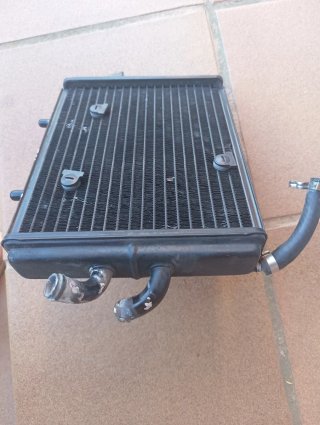 Radiador Aprilia Sportcity 125 con ventilador