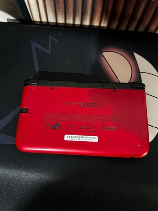 Nintendo 3DS XL ROJA + JUEGOS ILIMITADOS