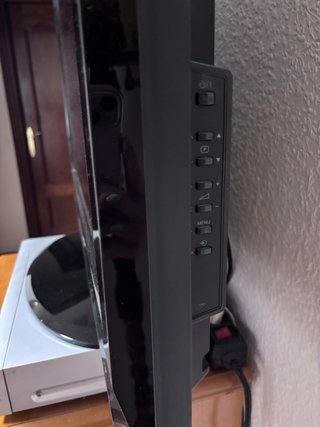 Televisor Toshiba 32 Negro y Plata