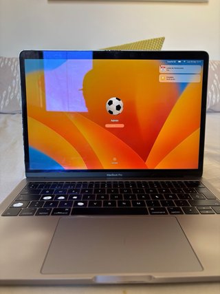 MacBook Pro 2017 13”. BATERÍA NUEVA 0 CICLOS