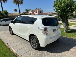 Toyota Verso 2013