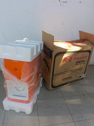 2 Carcasas PC GMC R-3 CORONA ATX 20 € cada una