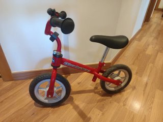Bicicleta equilibrio Chicco Red Bullet con timbre