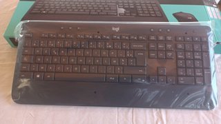 Teclado y Ratón Logitech MK540 Inalámbrico