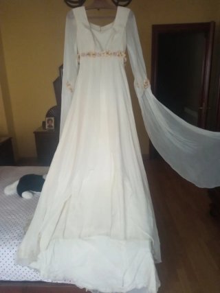 Vestido de Novia Pronovias Blanco con velo.