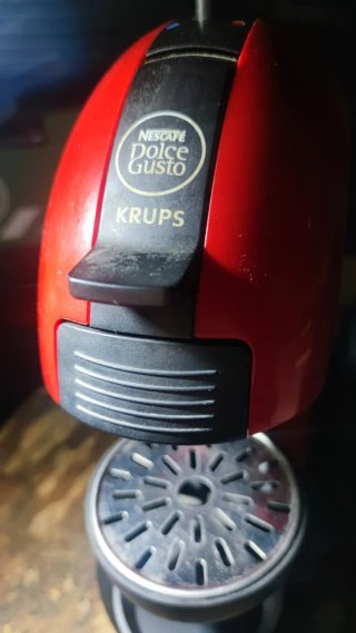 Cafetera Nescafé Dolce Gusto Roja
