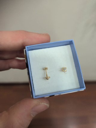Pendientes Oro Cuadrados Perla Pequeños