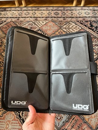 UDG x Carhartt Disquetera
