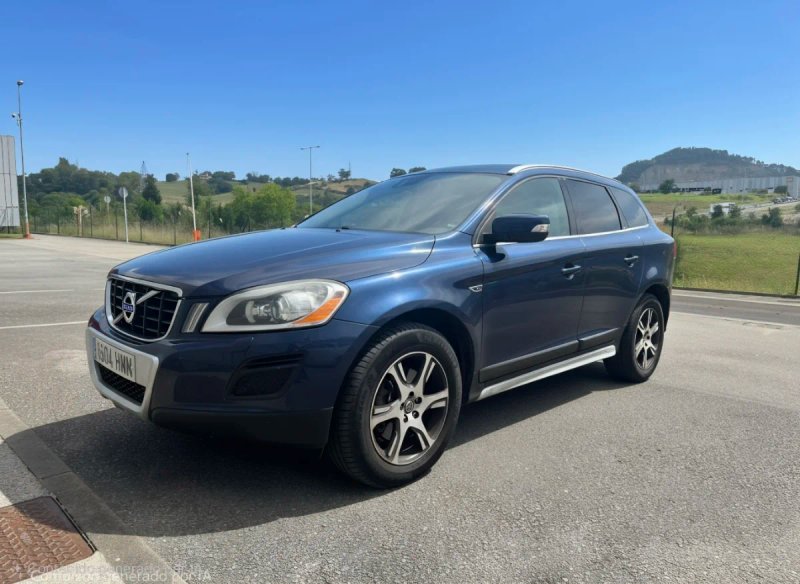 Volvo XC60 2013/(2012) - foto 1