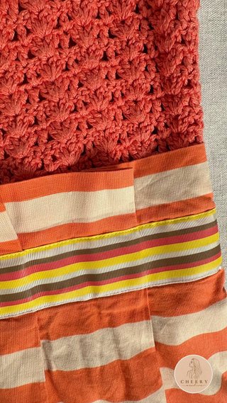 Vestido Crochet Naranja y Rayas