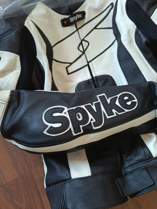 Mono de moto Spyke 2 piezas convertible