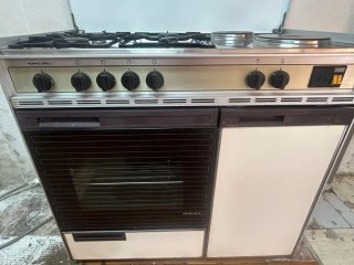 Cocina gas + 2 planchas eléctricas + horno