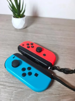 Joycons Nintendo Switch Azul y Rojo
