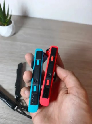 Joycons Nintendo Switch Azul y Rojo
