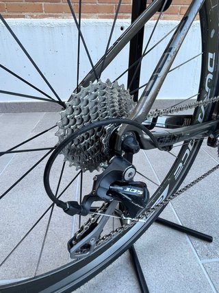 Bicicleta Carretera GIANT Defy Composite