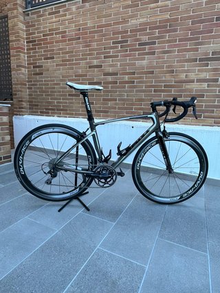 Bicicleta Carretera GIANT Defy Composite