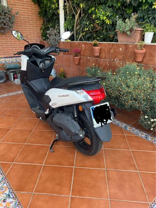 Yamaha Nmax 125 - Cambio por seat ibiza o leon..