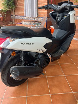 Yamaha Nmax 125 - Cambio por seat ibiza o leon..