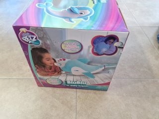 BluBlu el delfín bebé interactivo Peluche
