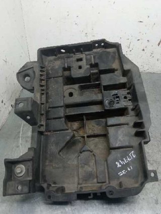 Jeep 217748 moldura 68186053ac cherokee 2.4 at awd