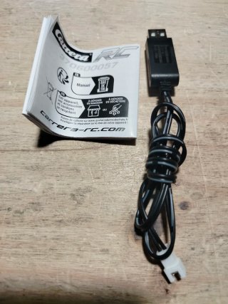 Carrera Cable de carga 1A para baterías 3,2V