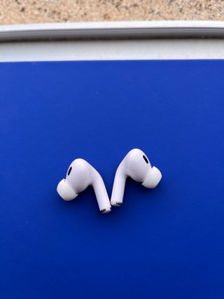 Auriculares AirPods Pro 2