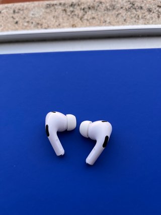 Auriculares AirPods Pro 2