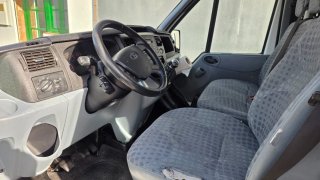 Ford Transit 2011