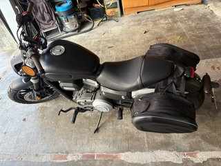 Benda 125 BD Chinchilla 2022 Negra