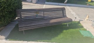 Banco Urbano Madera y Metal