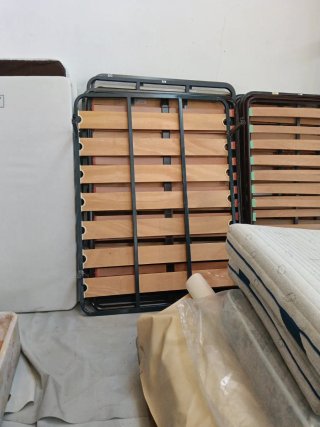 Somieres metálicos y de madera