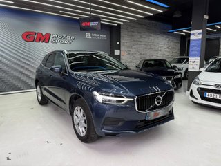 Volvo XC60 2.0 D4 MOMENTUM 2019