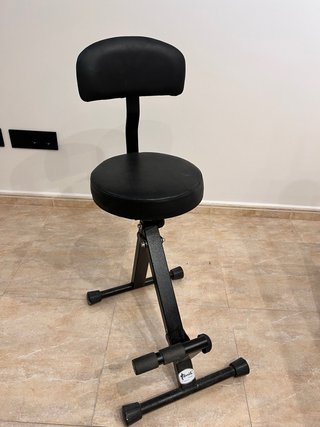 Silla de Guitarrista Ajustable Negra
