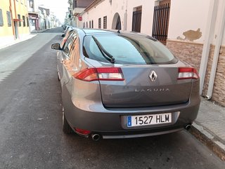 Renault Laguna 2012, Navegador 2026