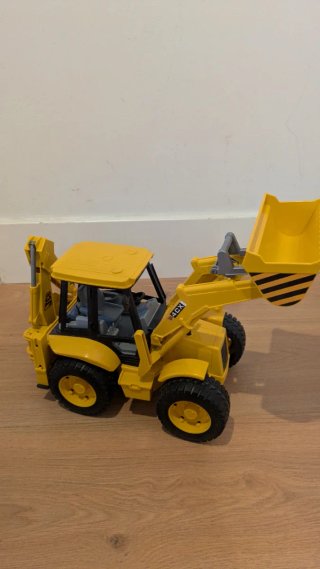 Retroexcavadora JCB 4CX Amarilla