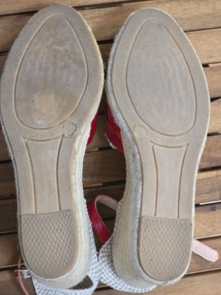 Sandalias esparto y charol rojo T.39
