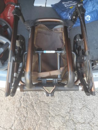 Carro Jane Matrix, cuco y base isofix giratorio