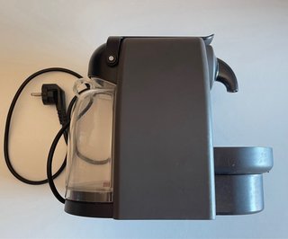 Cafetera Nespresso Krups Touch Limited Edition
