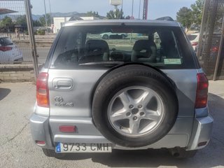 Toyota RAV4 2003