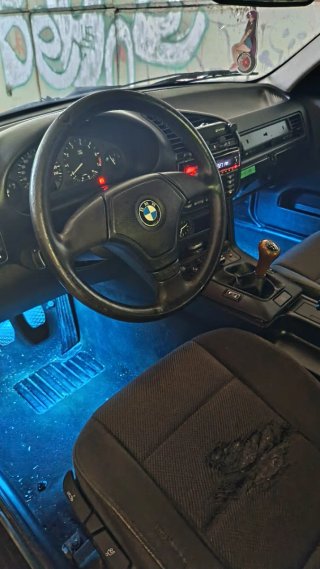 BMW 318is