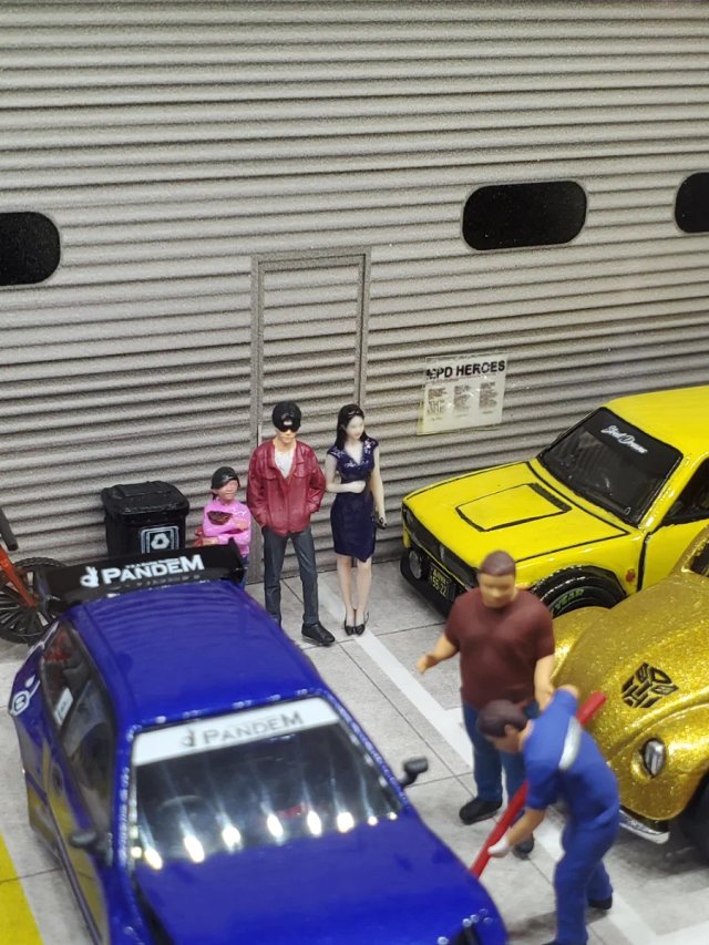 Figuras 1:64