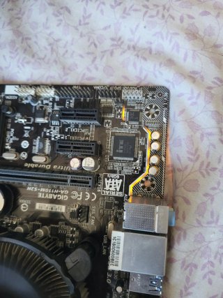 Placa base GA-H110M-S2H + i5 6500