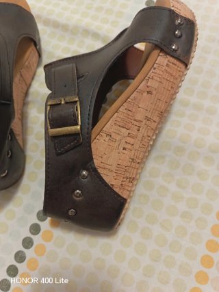 Sandalias Marrones Cuña